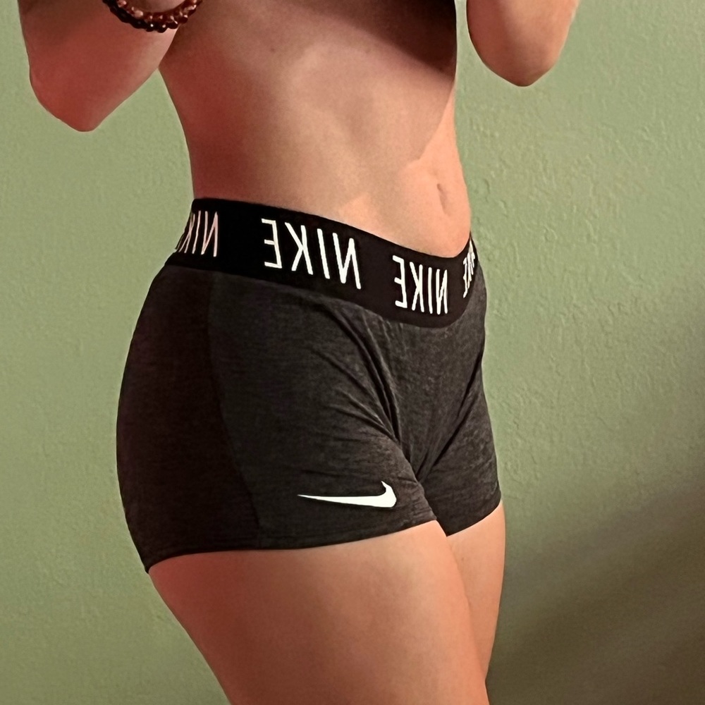 nike booty-shorts